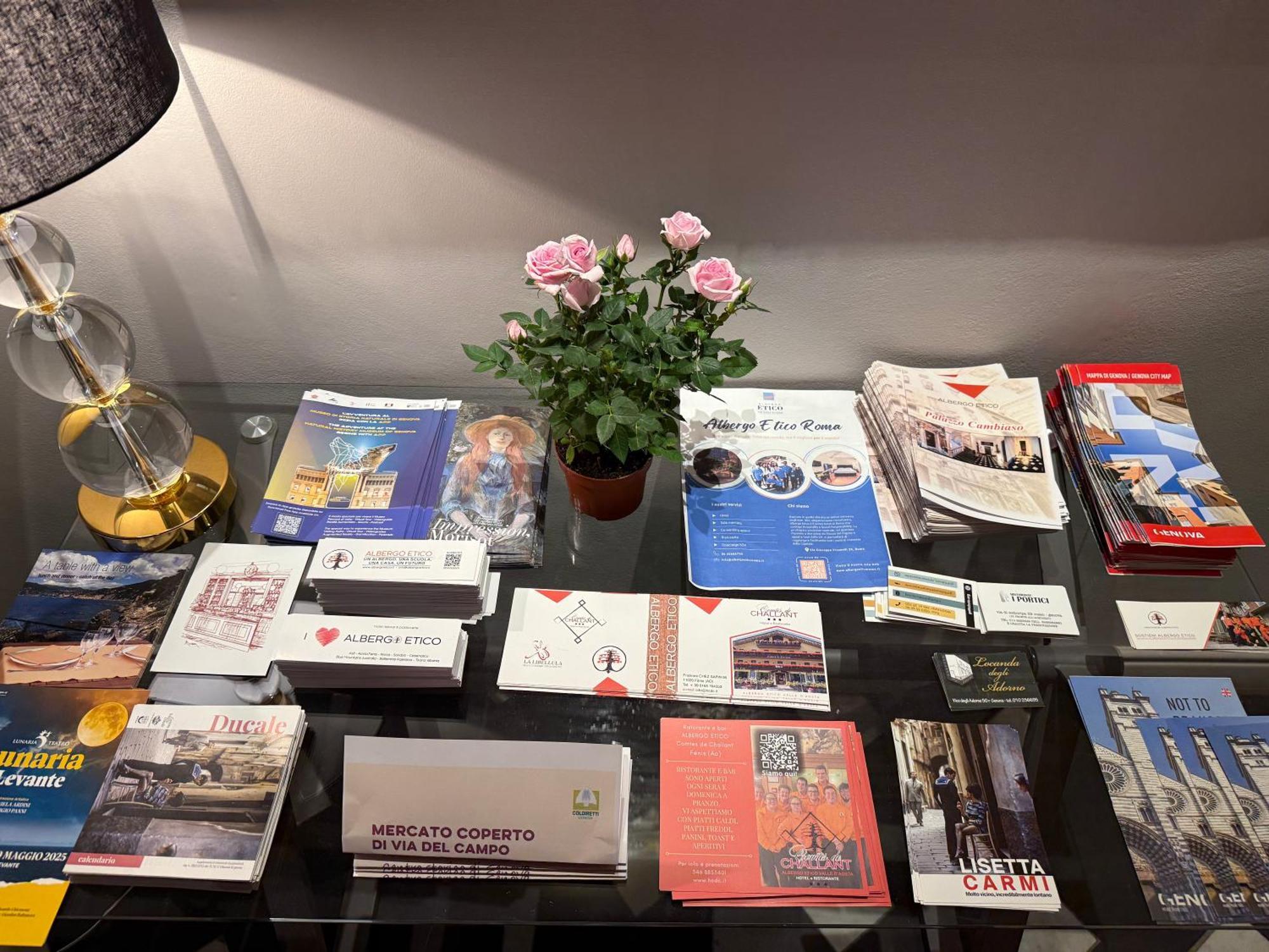 Palazzo Cambiaso Albergo Etico Genova Eksteriør bilde